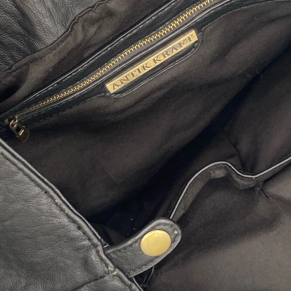 Antik Kraft Black Shoulder Bag - Picture 8 of 8